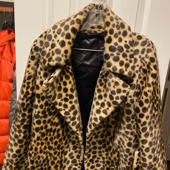 Vintage Russel Taylor Leopard faux fur coat - Picture 2 of 3